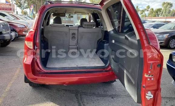 Acheter Import Voiture Toyota RAV4 Rouge à Cotonou, Benin Acheter Import Voiture Toyota RAV4 Rouge à Cotonou, Benin