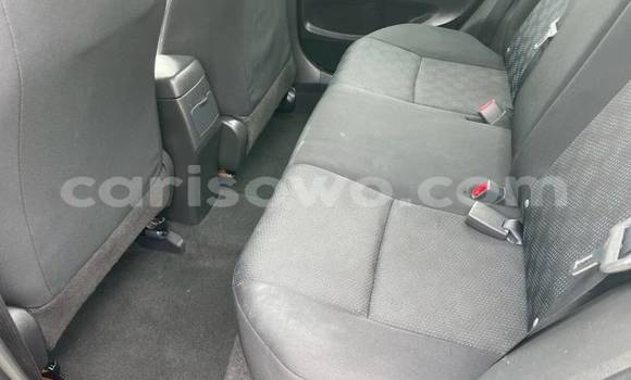 Acheter Import Voiture Toyota Corolla Blanc à Abomey, Benin Acheter Import Voiture Toyota Corolla Blanc à Abomey, Benin