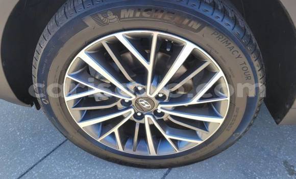 Acheter Import Voiture Hyundai Tucson Blanc à Cotonou, Benin Acheter Import Voiture Hyundai Tucson Blanc à Cotonou, Benin