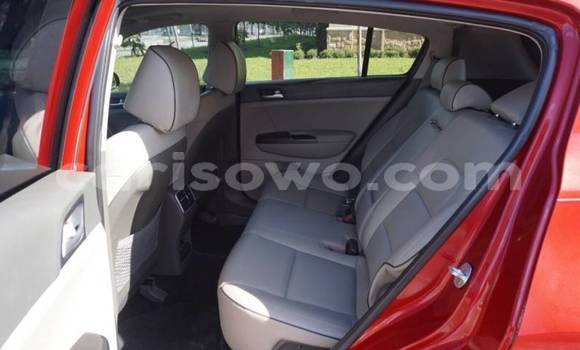 Acheter Import Voiture Kia Sportage Rouge à Porto Novo, Benin Acheter Import Voiture Kia Sportage Rouge à Porto Novo, Benin