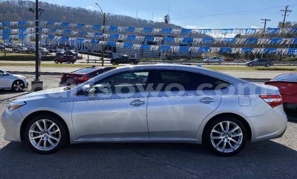 Acheter Import Voiture Toyota Avalon Gris à Malanville, Benin Acheter Import Voiture Toyota Avalon Gris à Malanville, Benin