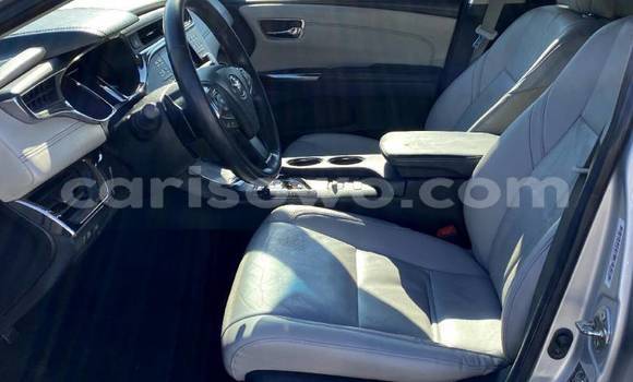 Acheter Import Voiture Toyota Avalon Gris à Malanville, Benin Acheter Import Voiture Toyota Avalon Gris à Malanville, Benin