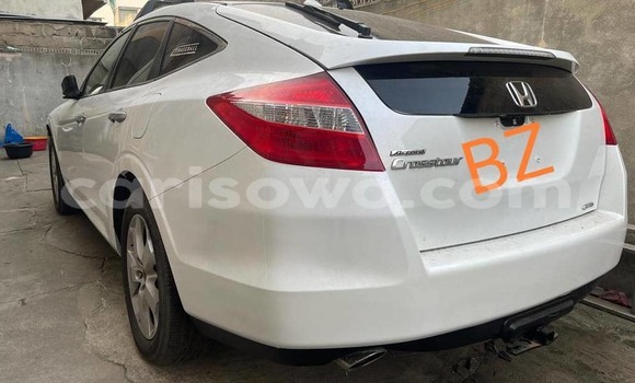 Sayi Na hannu Honda Crosstour White Mota in Cotonou a Benin Sayi Na hannu Honda Crosstour White Mota in Cotonou a Benin