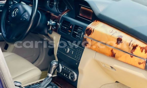 Sayi Na hannu Mercedes-Benz GLK–Class Black Mota in Cotonou a Benin Sayi Na hannu Mercedes-Benz GLK–Class Black Mota in Cotonou a Benin