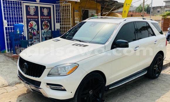 Buy Used Mercedes-Benz ML–Class White Car in Cotonou in Benign Buy Used Mercedes-Benz ML–Class White Car in Cotonou in Benign