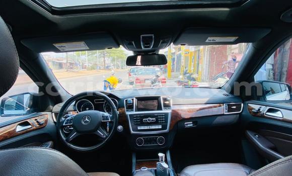 Buy Used Mercedes-Benz ML–Class White Car in Cotonou in Benign Buy Used Mercedes-Benz ML–Class White Car in Cotonou in Benign