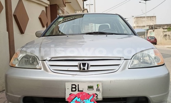 Ra Àlòkù Honda Civic Silver Ọkọ̀ in Cotonou ni Benin Ra Àlòkù Honda Civic Silver Ọkọ̀ in Cotonou ni Benin