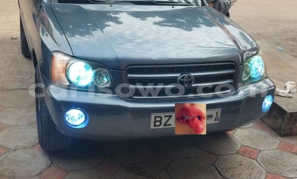 Ra Àlòkù Toyota Highlander Blue Ọkọ̀ in Cotonou ni Benin