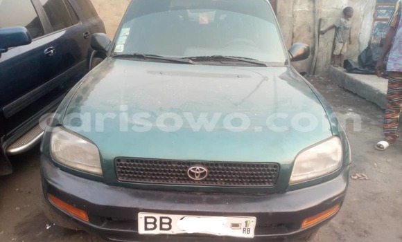 Acheter Occasion Voiture Toyota RAV4 Vert à Cotonou, Benin
