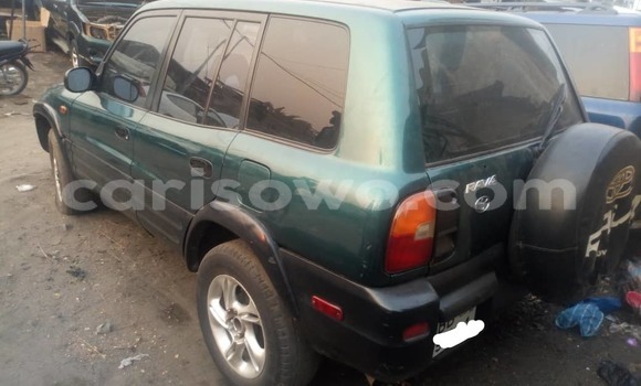 Acheter Occasion Voiture Toyota RAV4 Vert à Cotonou, Benin Acheter Occasion Voiture Toyota RAV4 Vert à Cotonou, Benin