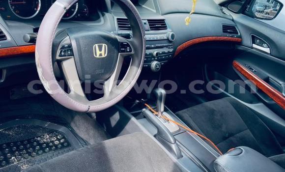 Ra Àlòkù Honda Accord Black Ọkọ̀ in Wá ni Mono Ra Àlòkù Honda Accord Black Ọkọ̀ in Wá ni Mono