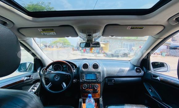 Ra Àlòkù Mercedes-Benz ML–Class Silver Ọkọ̀ in Cotonou ni Benin Ra Àlòkù Mercedes-Benz ML–Class Silver Ọkọ̀ in Cotonou ni Benin