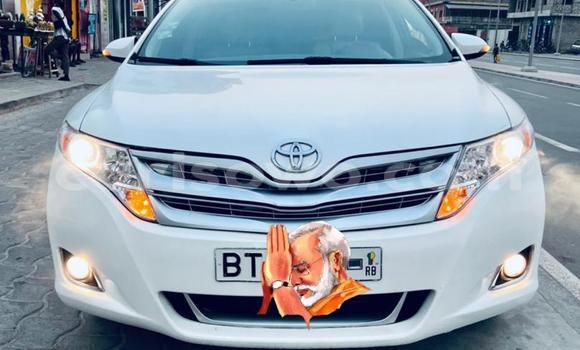 Acheter Occasion Voiture Toyota Venza Blanc à Cotonou, Benin Acheter Occasion Voiture Toyota Venza Blanc à Cotonou, Benin