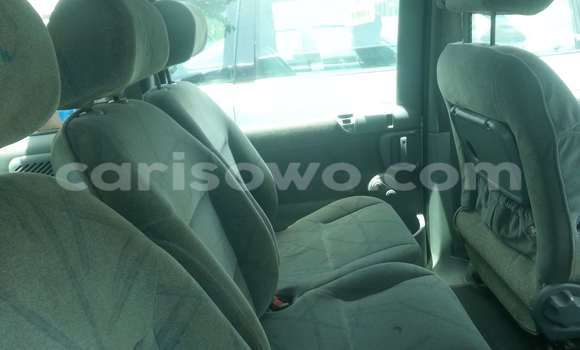 Buy Used Peugeot 806 Silver Car in Parakou in Benign Buy Used Peugeot 806 Silver Car in Parakou in Benign