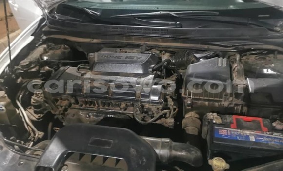 Ra Àlòkù Hyundai Elantra funfun Ọkọ̀ in Abomey Calavi ni Benin Ra Àlòkù Hyundai Elantra funfun Ọkọ̀ in Abomey Calavi ni Benin