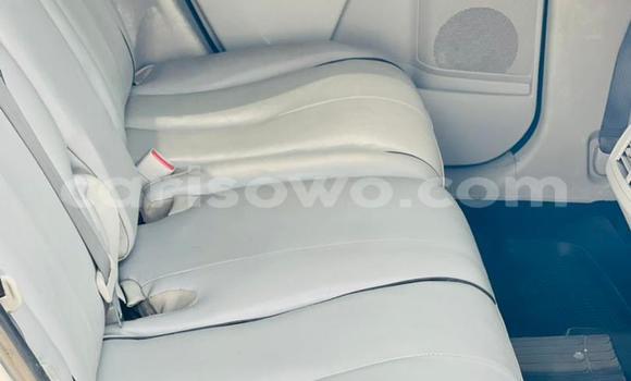 Ra Àlòkù Toyota Venza funfun Ọkọ̀ in Cotonou ni Benin Ra Àlòkù Toyota Venza funfun Ọkọ̀ in Cotonou ni Benin