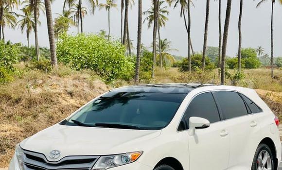 Ra Àlòkù Toyota Venza funfun Ọkọ̀ in Cotonou ni Benin Ra Àlòkù Toyota Venza funfun Ọkọ̀ in Cotonou ni Benin