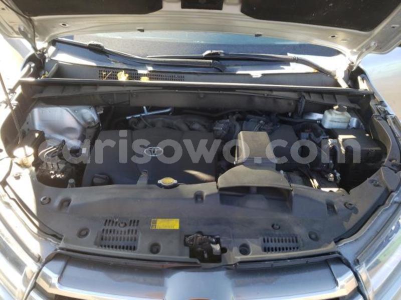 Big with watermark toyota highlander benin import dubai 12801