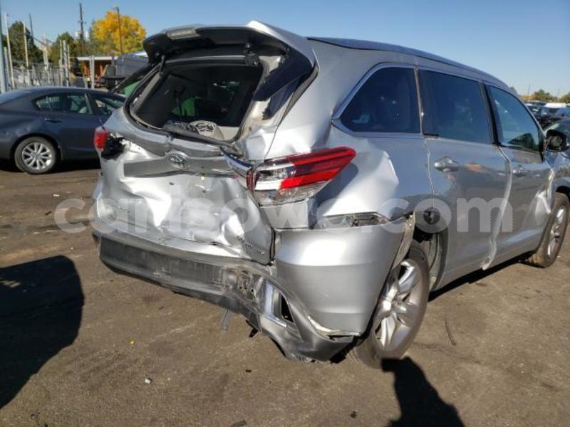 Big with watermark toyota highlander benin import dubai 12801