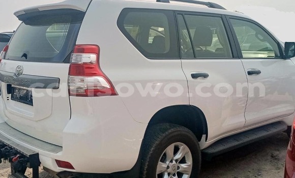 Sayi Imported Toyota Prado White Mota in Cotonou a Benin Sayi Imported Toyota Prado White Mota in Cotonou a Benin