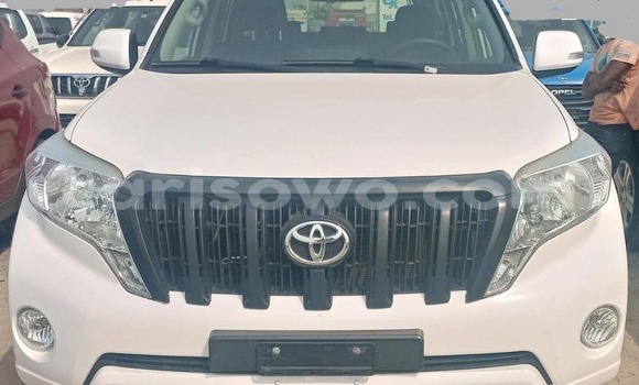 Sayi Imported Toyota Prado White Mota in Cotonou a Benin Sayi Imported Toyota Prado White Mota in Cotonou a Benin