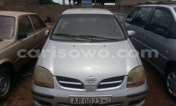 Sayi Na hannu Nissan Almera Azurfa Mota in Parakou a Benin Sayi Na hannu Nissan Almera Azurfa Mota in Parakou a Benin