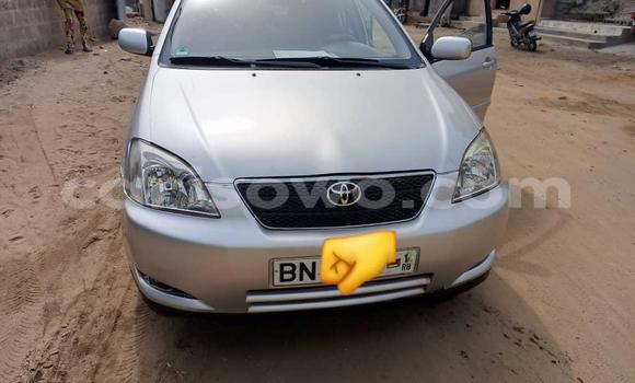 Sayi Na hannu Toyota Corolla II Azurfa Mota in Abomey Calavi a Benin Sayi Na hannu Toyota Corolla II Azurfa Mota in Abomey Calavi a Benin