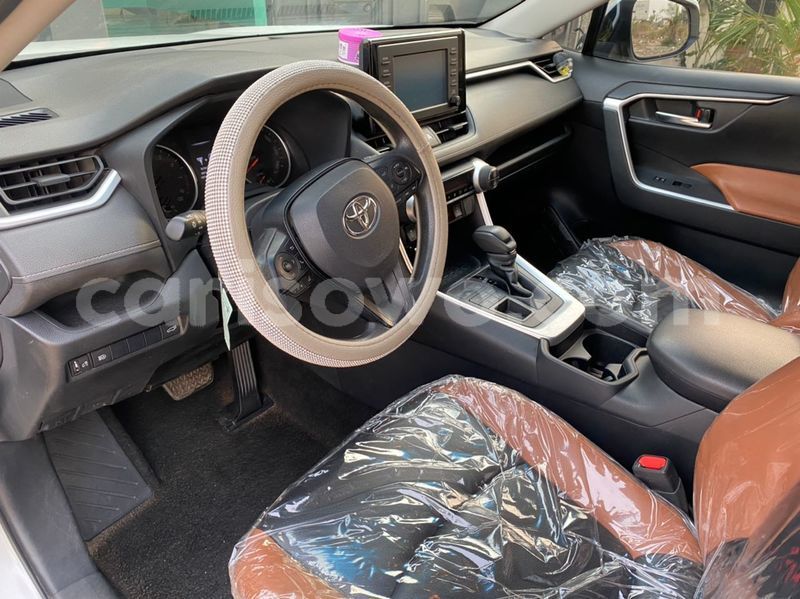 Big with watermark toyota rav4 benin abomey calavi 12824
