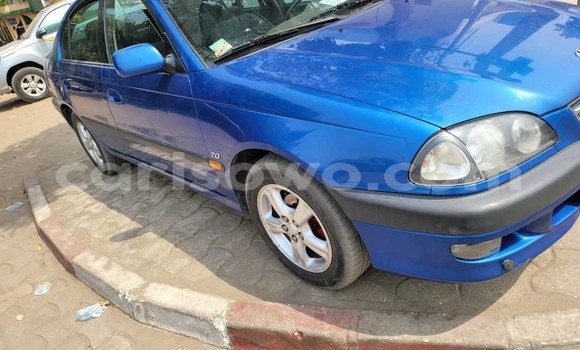 Ra Àlòkù Toyota Avensis Blue Ọkọ̀ in Abomey Calavi ni Benin Ra Àlòkù Toyota Avensis Blue Ọkọ̀ in Abomey Calavi ni Benin