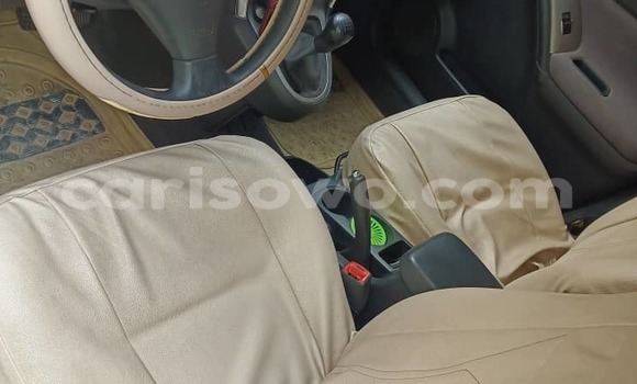 Ra Àlòkù Toyota Matrix Blue Ọkọ̀ in Cotonou ni Benin Ra Àlòkù Toyota Matrix Blue Ọkọ̀ in Cotonou ni Benin