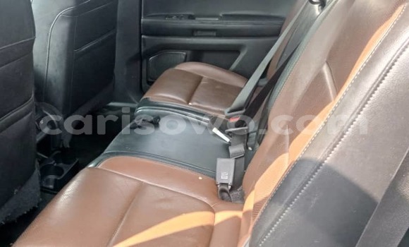 Sayi Imported Ford Explorer White Mota in Cotonou a Benin Sayi Imported Ford Explorer White Mota in Cotonou a Benin