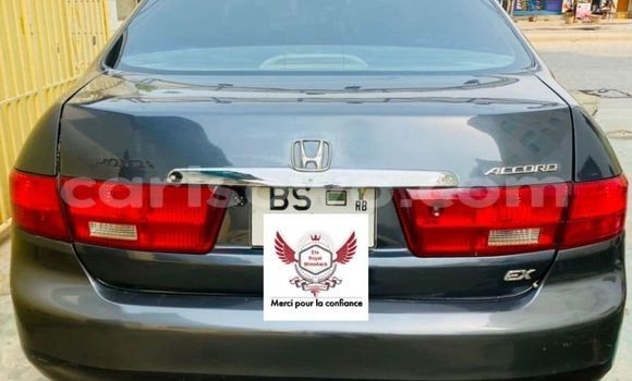 Acheter Occasion Voiture Honda Accord Noir à Cotonou, Benin Acheter Occasion Voiture Honda Accord Noir à Cotonou, Benin