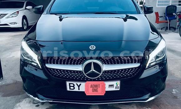 Sayi Na hannu Mercedes Viano Black Mota in Cotonou a Benin Sayi Na hannu Mercedes Viano Black Mota in Cotonou a Benin