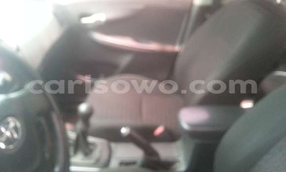 Sayi Na hannu Toyota Corolla Azurfa Mota in Savalou a Benin Sayi Na hannu Toyota Corolla Azurfa Mota in Savalou a Benin