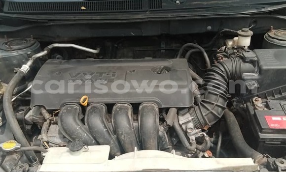 Sayi Na hannu Toyota Matrix Azurfa Mota in Abomey Calavi a Benin Sayi Na hannu Toyota Matrix Azurfa Mota in Abomey Calavi a Benin