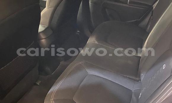 Ra Àlòkù Kia Sportage funfun Ọkọ̀ in Cotonou ni Benin Ra Àlòkù Kia Sportage funfun Ọkọ̀ in Cotonou ni Benin