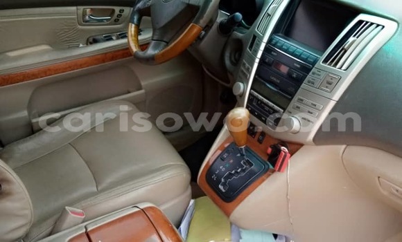 Ra Àlòkù Lexus RX 350 funfun Ọkọ̀ in Abomey Calavi ni Benin