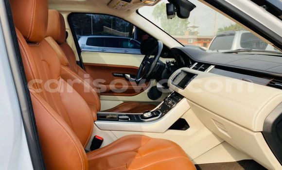 Acheter Occasion Voiture Land Rover Range Rover Evoque Blanc à Cotonou, Benin Acheter Occasion Voiture Land Rover Range Rover Evoque Blanc à Cotonou, Benin