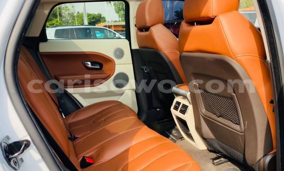 Acheter Occasion Voiture Land Rover Range Rover Evoque Blanc à Cotonou, Benin Acheter Occasion Voiture Land Rover Range Rover Evoque Blanc à Cotonou, Benin