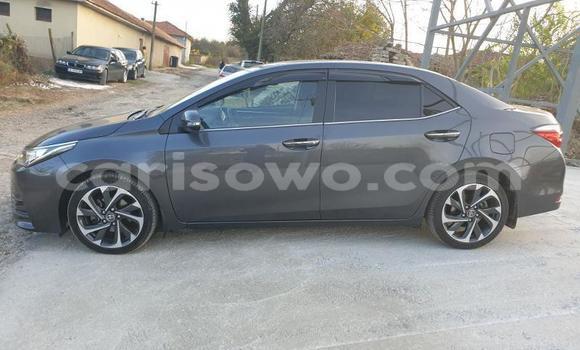 Sayi Na hannu Toyota Corolla Sauran Mota in Abomey a Benin Sayi Na hannu Toyota Corolla Sauran Mota in Abomey a Benin