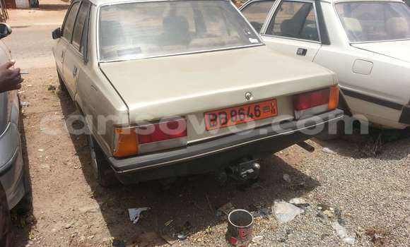 Acheter Occasion Voiture Peugeot 605 Marron à Parakou, Benin Acheter Occasion Voiture Peugeot 605 Marron à Parakou, Benin