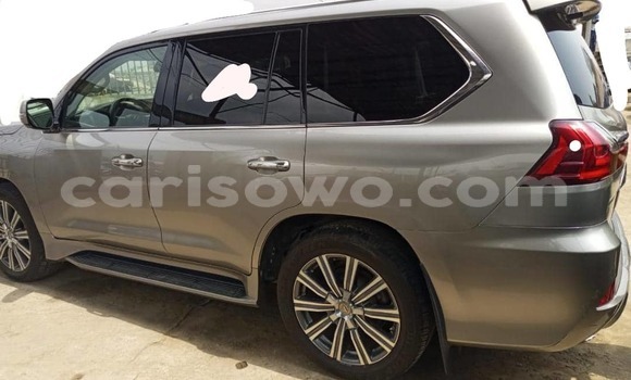Acheter Import Voiture Lexus LX 570 Autre à Cotonou, Benin Acheter Import Voiture Lexus LX 570 Autre à Cotonou, Benin