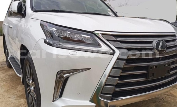 Acheter Neuf Voiture Lexus LX 570 Blanc à Cotonou, Benin Acheter Neuf Voiture Lexus LX 570 Blanc à Cotonou, Benin