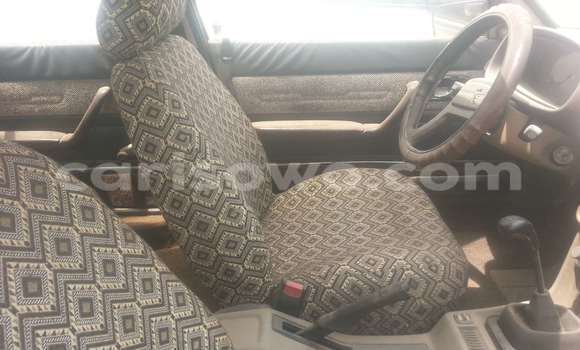 Acheter Occasion Voiture Peugeot 605 Marron à Parakou, Benin Acheter Occasion Voiture Peugeot 605 Marron à Parakou, Benin