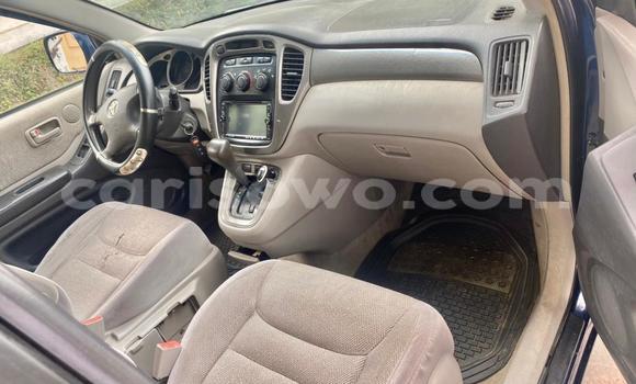 Buy Used Toyota Highlander Blue Car in Cotonou in Benign Buy Used Toyota Highlander Blue Car in Cotonou in Benign
