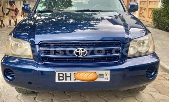 Buy Used Toyota Highlander Blue Car in Cotonou in Benign Buy Used Toyota Highlander Blue Car in Cotonou in Benign