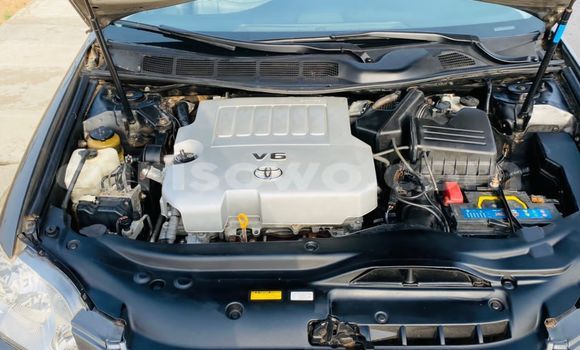 Ra Àlòkù Toyota Avalon Silver Ọkọ̀ in Abomey Calavi ni Benin Ra Àlòkù Toyota Avalon Silver Ọkọ̀ in Abomey Calavi ni Benin