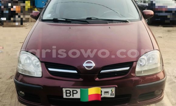 Ra Àlòkù Nissan Almera Tino Red Ọkọ̀ in Cotonou ni Benin