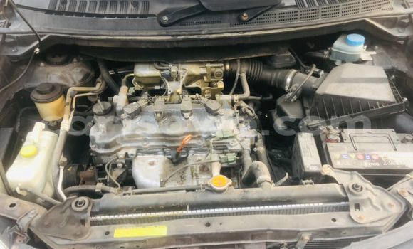 Buy Used Nissan Almera Tino Red Car in Cotonou in Benign Buy Used Nissan Almera Tino Red Car in Cotonou in Benign