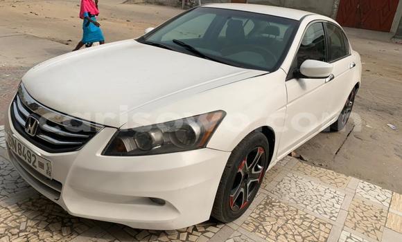 Ra Àlòkù Honda Accord Miiran Ọkọ̀ in Cotonou ni Benin Ra Àlòkù Honda Accord Miiran Ọkọ̀ in Cotonou ni Benin